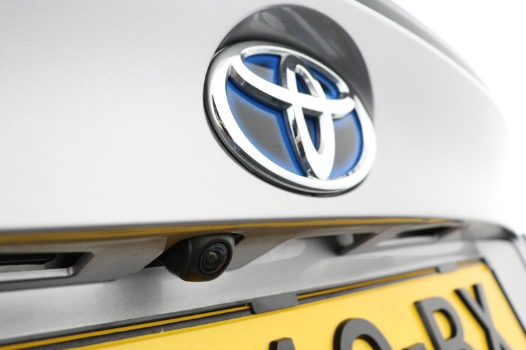 Toyota C-HR - 1.8 Hybrid Business Plus 36