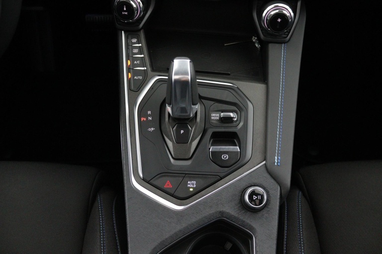 Lynk & Co 01 - 1.5 26