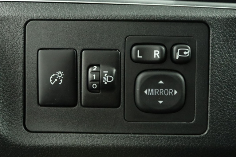 Toyota Verso - 1.8 VVT-i Business Top 5 editie 32