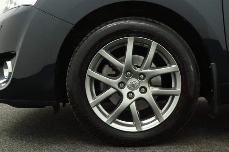 Toyota Verso - 1.8 VVT-i Business Top 5 editie 42