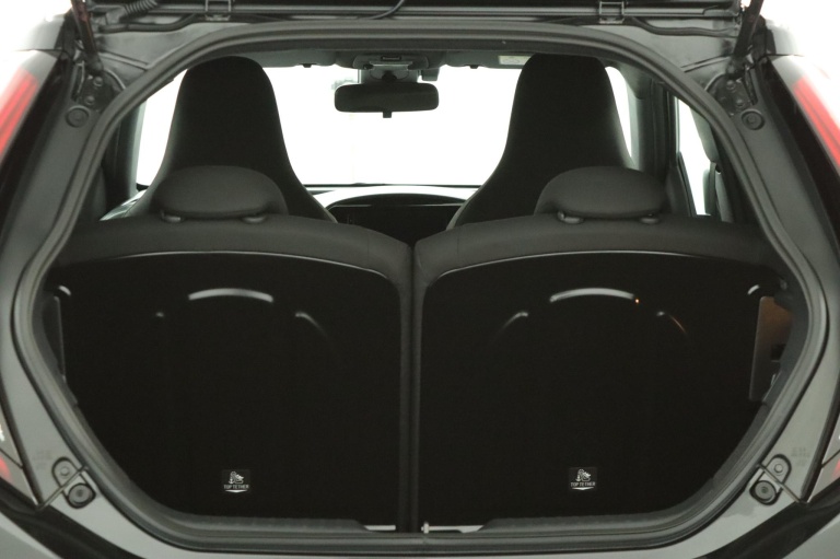 Toyota Aygo X - 1.0 VVT-i MT Pulse 24