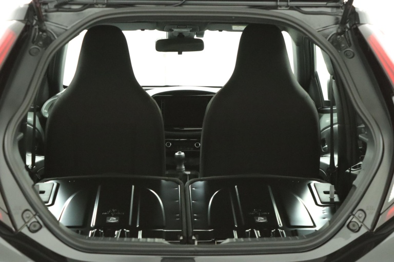 Toyota Aygo X - 1.0 VVT-i MT Pulse 26