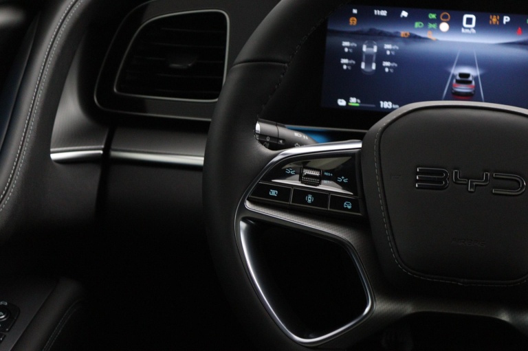 BYD SEALION 7 - Design AWD 82.5 kWh 17