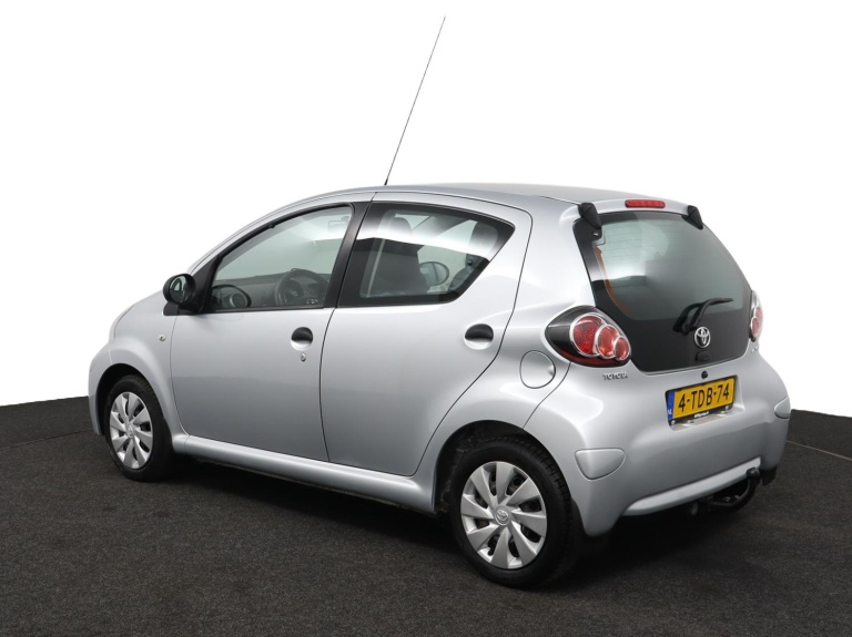 Toyota Aygo - 1.0 VVT-i Now 11