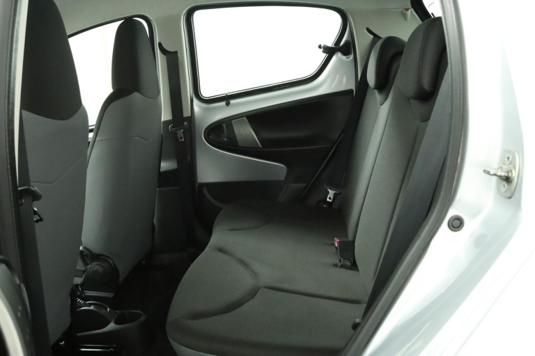 Toyota Aygo - 1.0 VVT-i Now 17