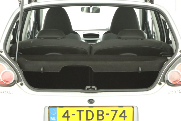 Toyota Aygo - 1.0 VVT-i Now 22