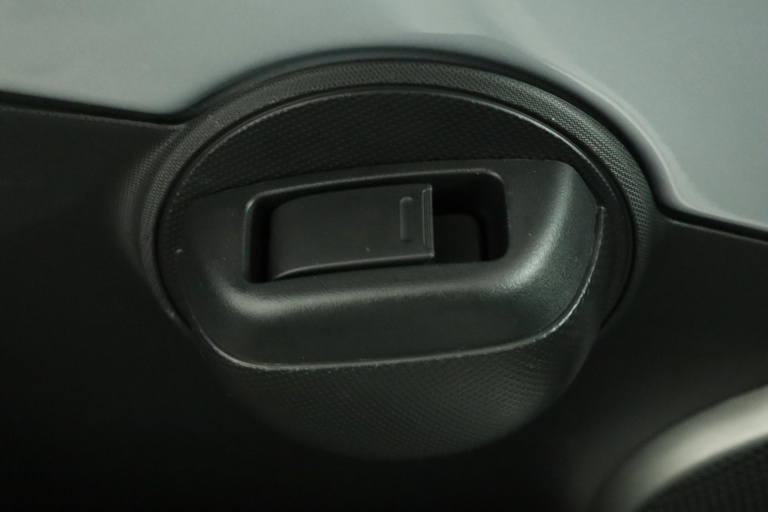 Toyota Aygo - 1.0 VVT-i Now 27