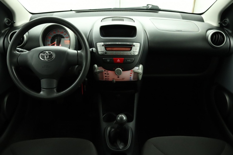 Toyota Aygo - 1.0 VVT-i Now 4