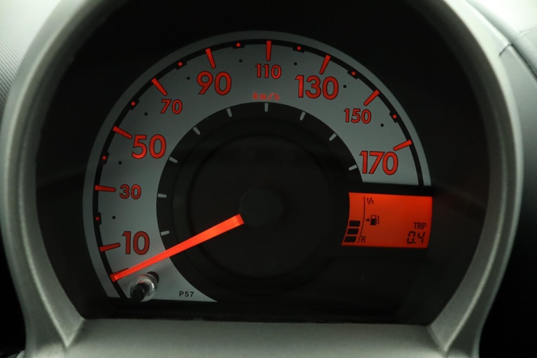 Toyota Aygo - 1.0 VVT-i Now 41