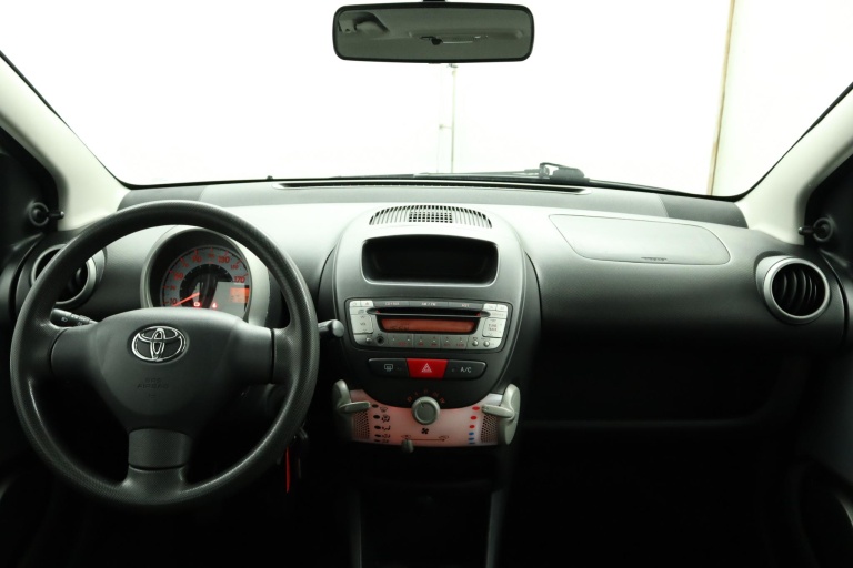 Toyota Aygo - 1.0 VVT-i Now 44