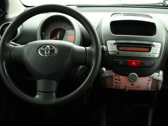 Toyota Aygo - 1.0 VVT-i Now