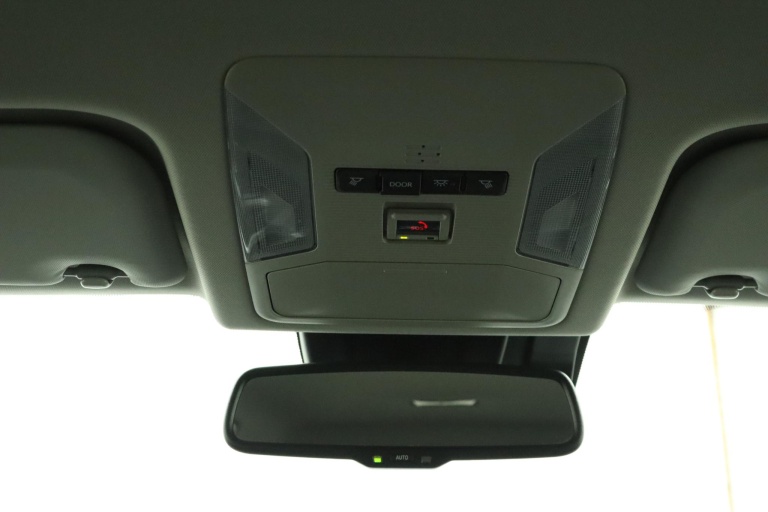 Toyota RAV4 - 2.5 Hybrid Dynamic 33