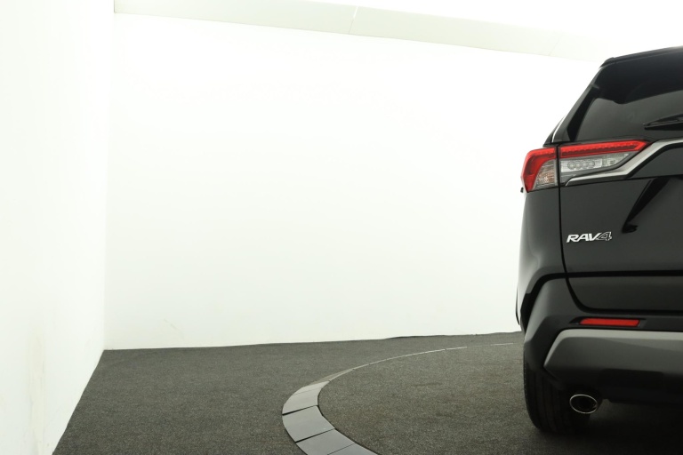 Toyota RAV4 - 2.5 Hybrid Dynamic 41