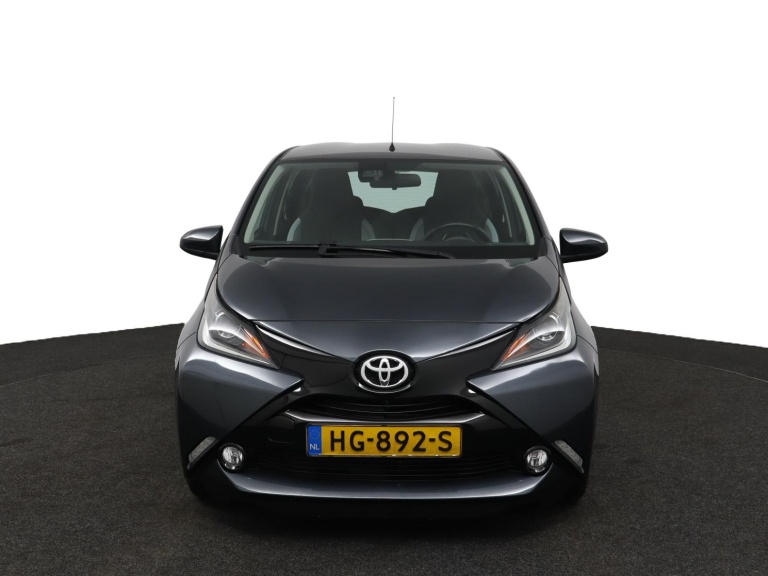 Toyota Aygo - 1.0 VVT-i x-play 16