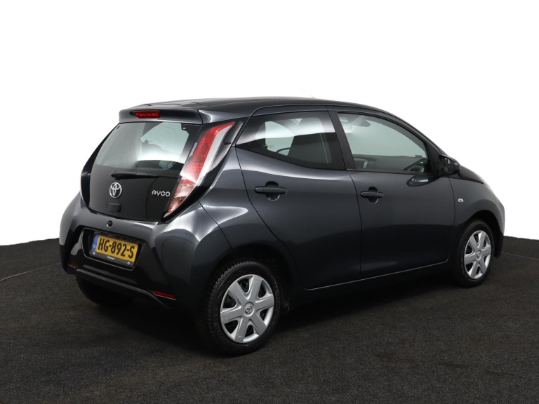 Toyota Aygo - 1.0 VVT-i x-play 2