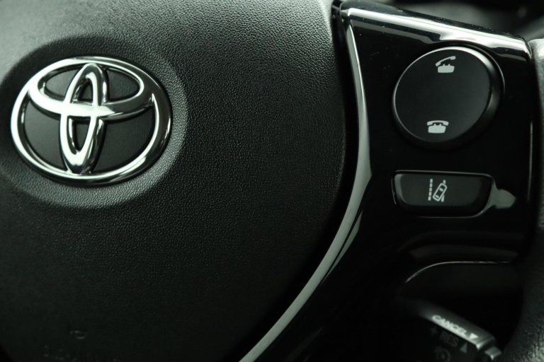 Toyota Aygo - 1.0 VVT-i x-play 21