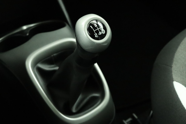 Toyota Aygo - 1.0 VVT-i x-play 27