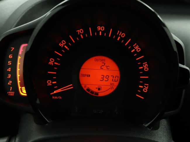 Toyota Aygo - 1.0 VVT-i x-play