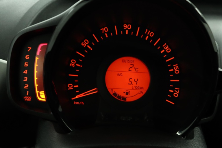 Toyota Aygo - 1.0 VVT-i x-play 51