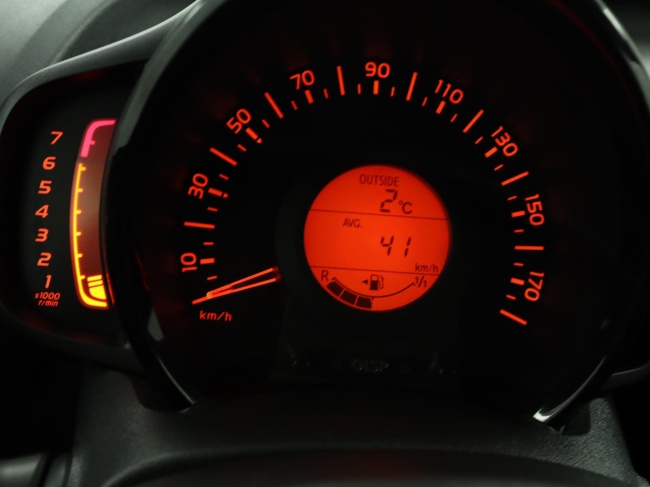 Toyota Aygo - 1.0 VVT-i x-play