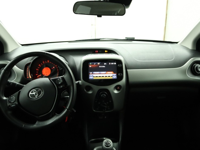 Toyota Aygo - 1.0 VVT-i x-play