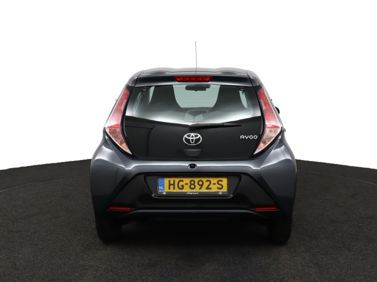 Toyota Aygo - 1.0 VVT-i x-play 63