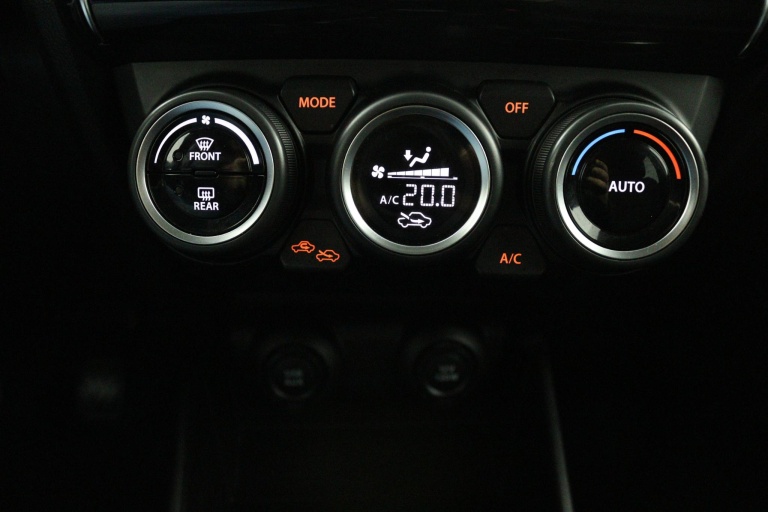 Suzuki Swift - 1.2 Stijl Smart Hybrid 17