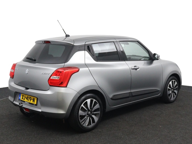 Suzuki Swift - 1.2 Stijl Smart Hybrid 2