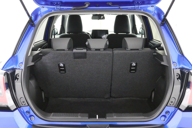 Suzuki Swift - 1.2 Select Smart Hybrid 29