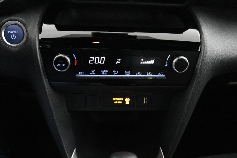 Toyota Yaris Cross - 1.5 Hybrid First Edition 17