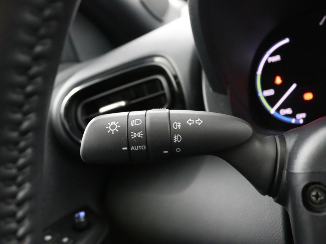 Toyota Yaris Cross - 1.5 Hybrid First Edition