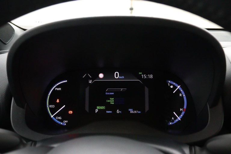 Toyota Yaris Cross - 1.5 Hybrid First Edition 22