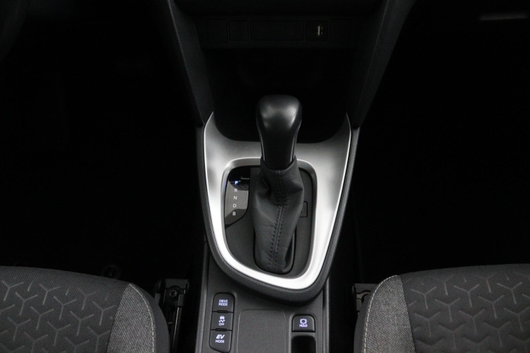 Toyota Yaris Cross - 1.5 Hybrid First Edition 26