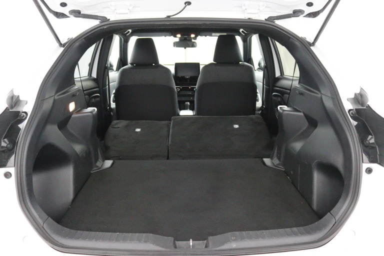 Toyota Yaris Cross - 1.5 Hybrid First Edition 29