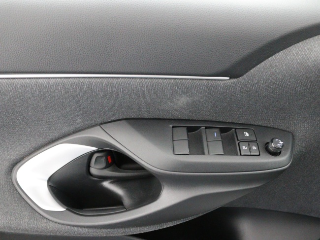 Toyota Yaris Cross - 1.5 Hybrid First Edition