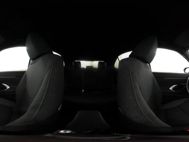 Toyota Yaris Cross - 1.5 Hybrid First Edition