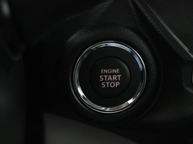 Suzuki Swift - 1.2 Comfort Smart Hybrid