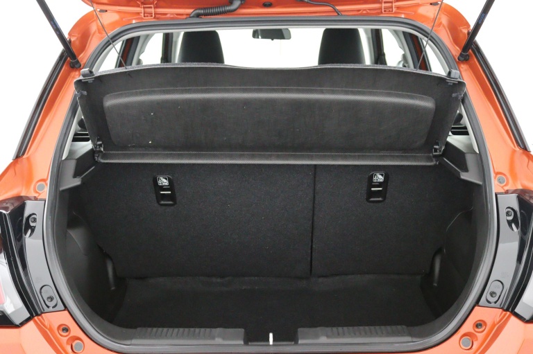 Suzuki Swift - 1.2 Comfort Smart Hybrid 27