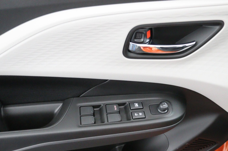 Suzuki Swift - 1.2 Comfort Smart Hybrid 30