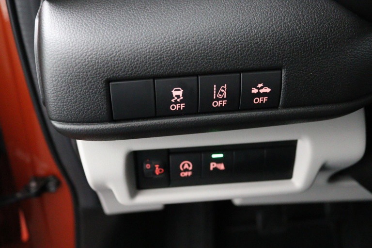 Suzuki Swift - 1.2 Comfort Smart Hybrid 31