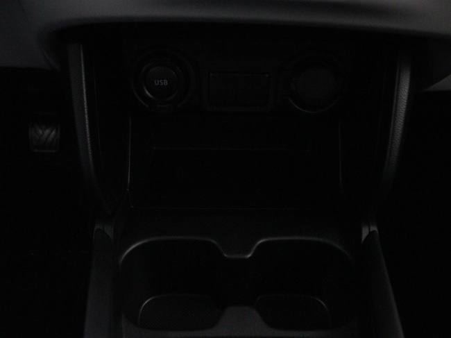 Suzuki Swift - 1.2 Comfort Smart Hybrid