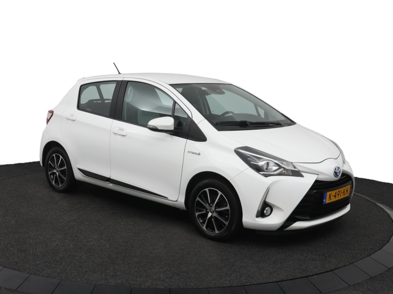Toyota Yaris - 1.5 Hybrid Design Sport 14