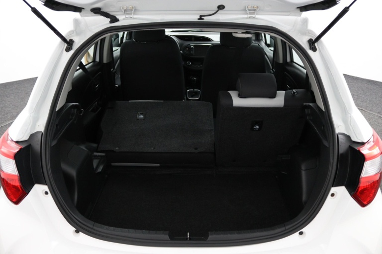 Toyota Yaris - 1.5 Hybrid Design Sport 23