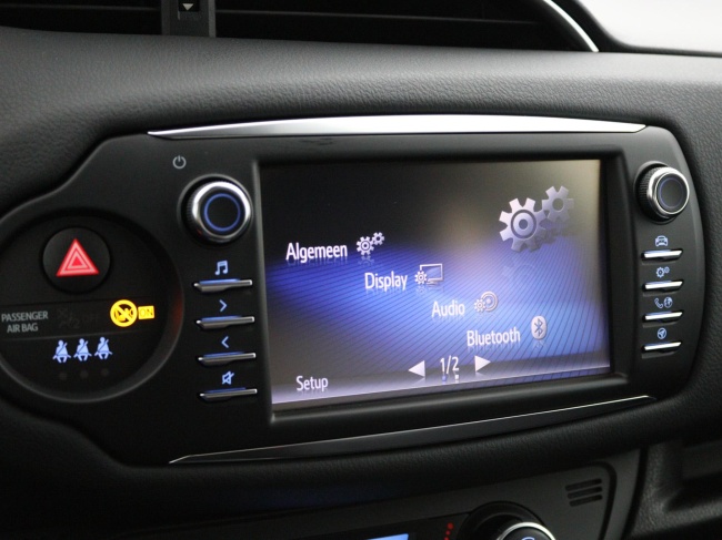 Toyota Yaris - 1.5 Hybrid Design Sport