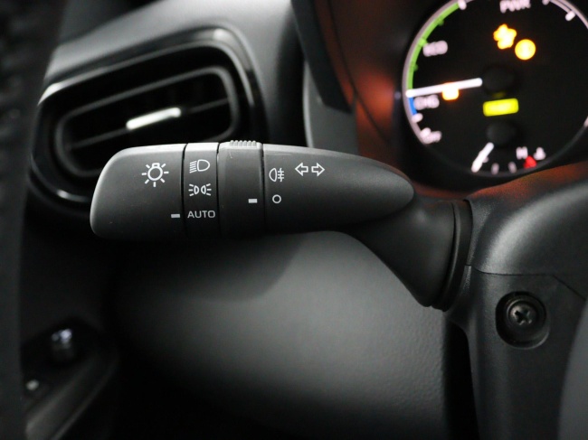 Toyota Yaris - 1.5 Hybrid 115 Comfort