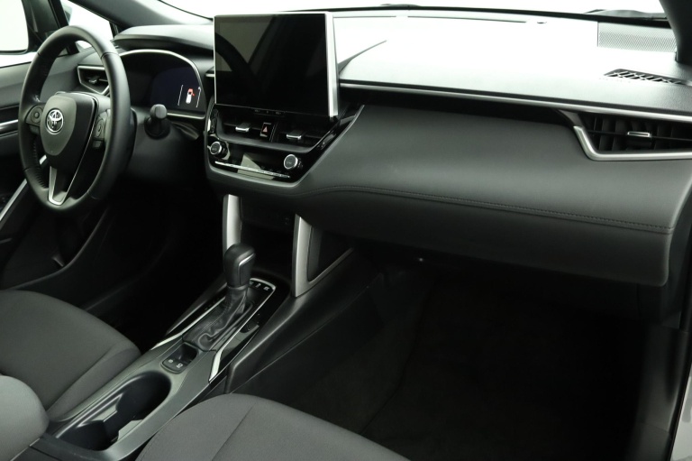 Toyota Corolla Cross - Hybrid 140 Style 45