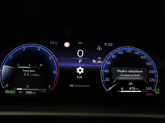 Toyota Corolla Cross - Hybrid 140 Style