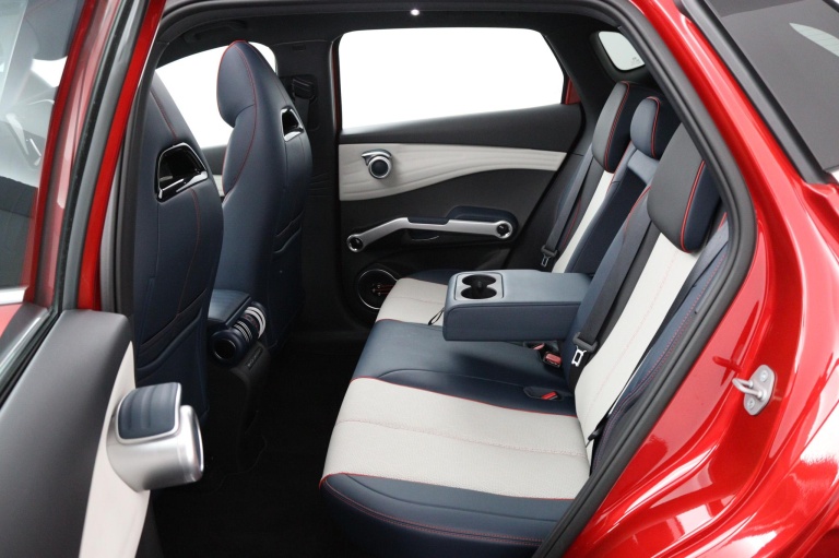 BYD ATTO 3 - Comfort 60 kWh 15