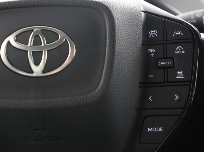 Toyota Prius - 2.0 Plug-in Executive