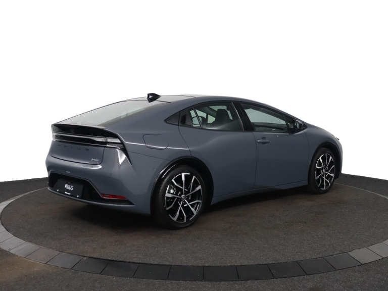 Toyota Prius - 2.0 Plug-in Executive 2